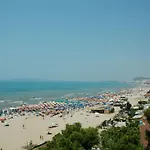 Vela Hotel Restaurant