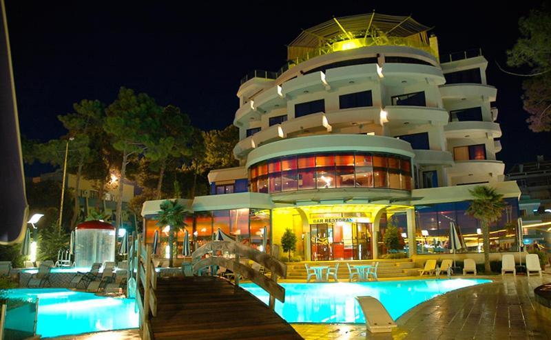 Hotel Vela Restaurant *